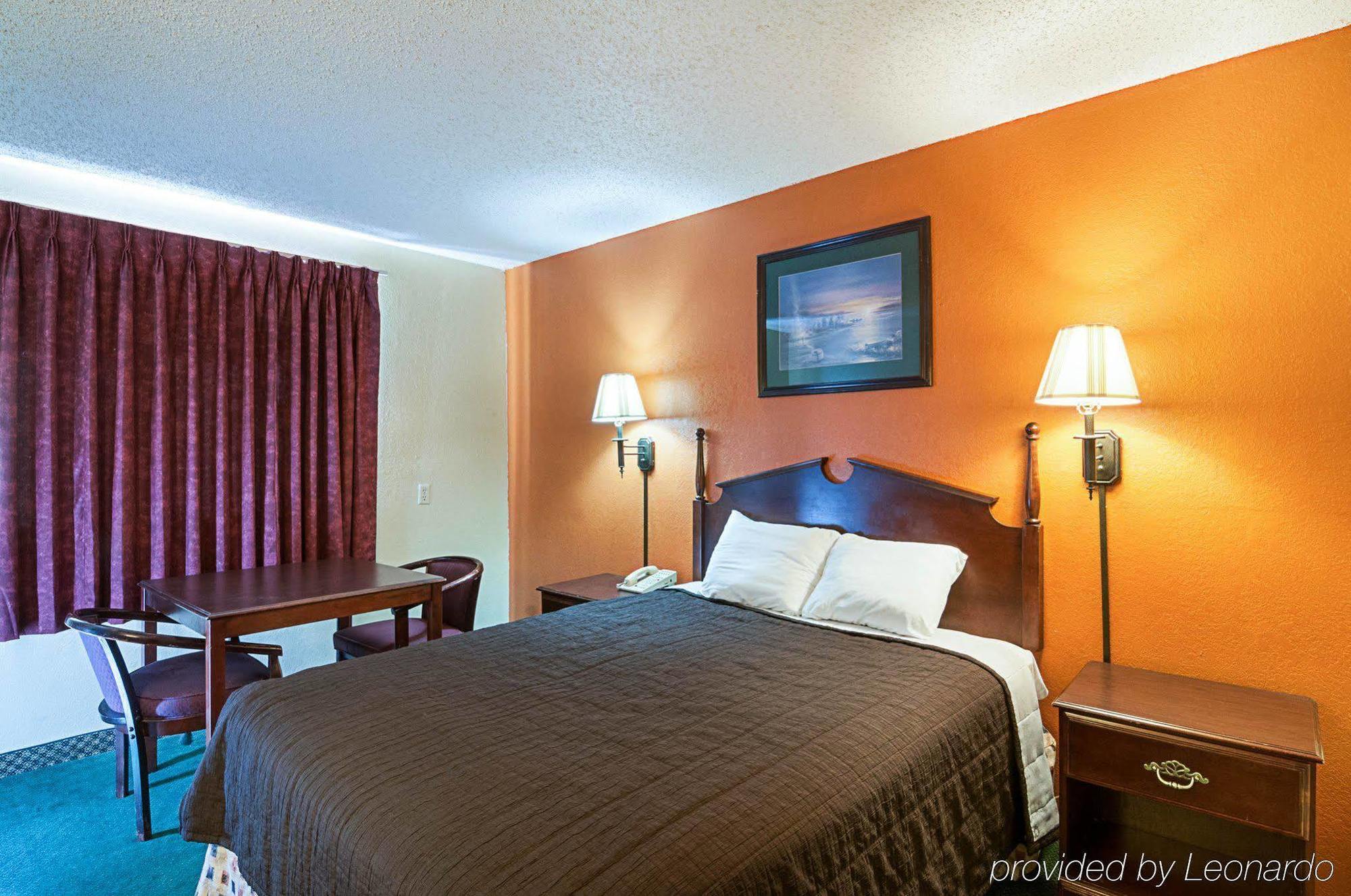 Super 8 By Wyndham Benton Harbor St Joseph Otel Dış mekan fotoğraf